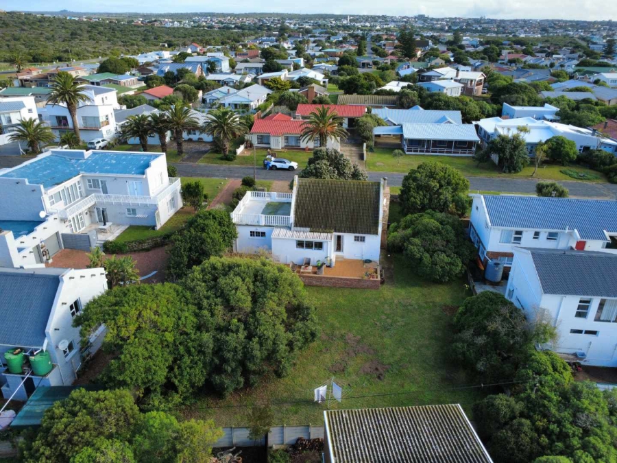 3 Bedroom Property for Sale in Stilbaai Wes Western Cape